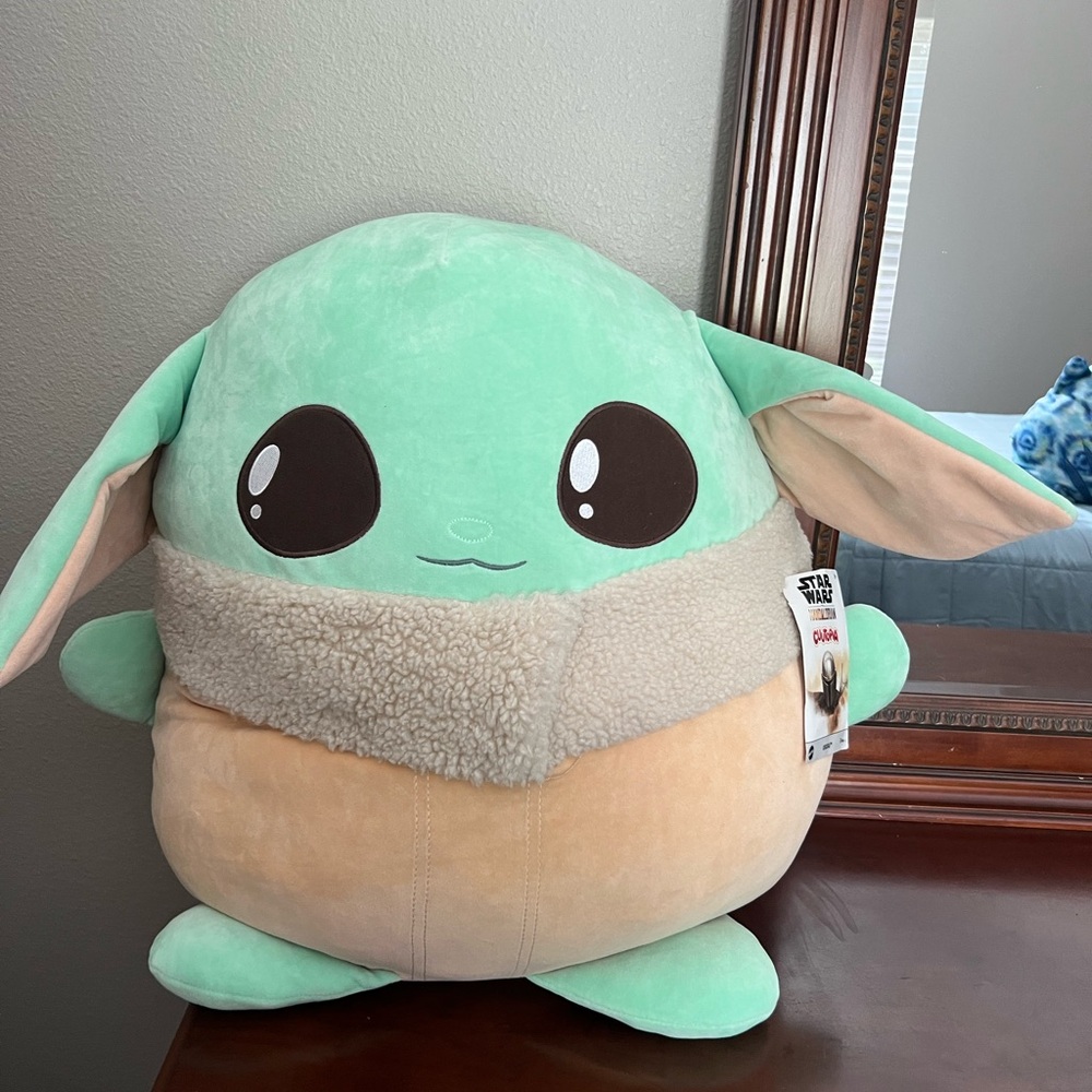 Star Wars Green and Tan Grogu Plush